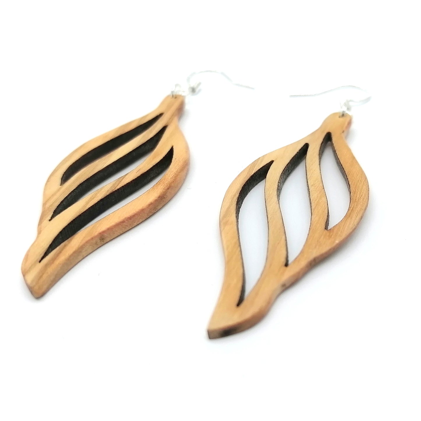 petal olive wood Handmade  Earrings ear016