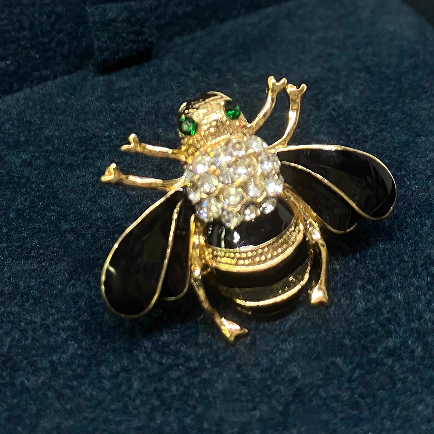 Bee Brooch, Sparkling Crystals, Unisex