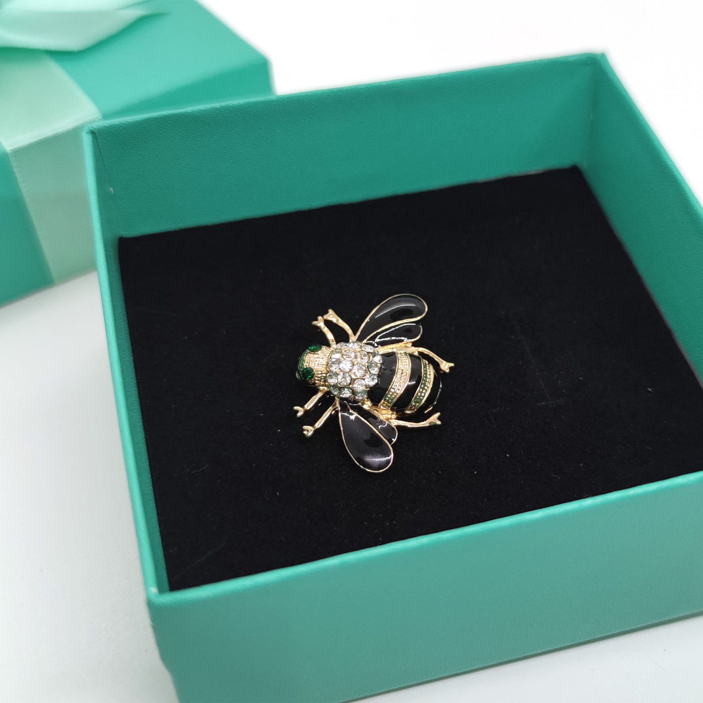 Bee Brooch, Sparkling Crystals, Unisex