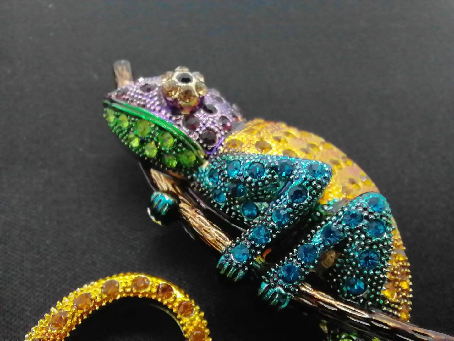 Chameleon Silver Gold Brooch